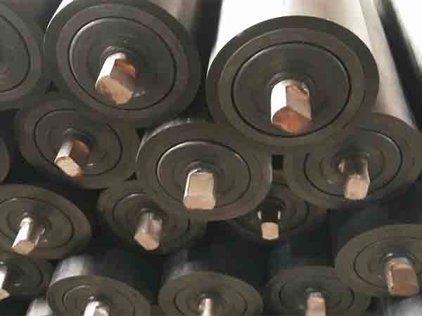 超高分子量聚乙烯托輥有哪些競爭優(yōu)勢？山峰塑化來告訴你