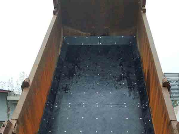 車廂襯板的應(yīng)用優(yōu)勢(shì)有那些？